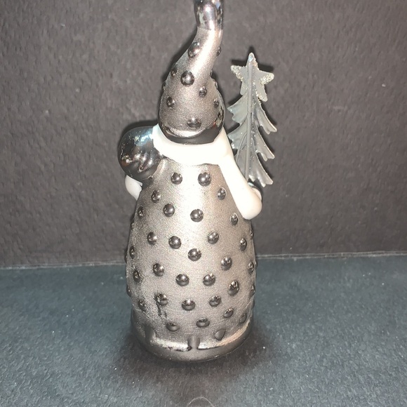 Pier 1 Imports Santa Pere Silver & White Ceramic Figurine Original Box Retired - Picture 3 of 8